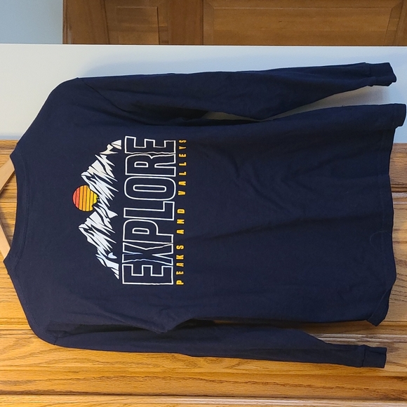 Capsule - Picture 2 of 3